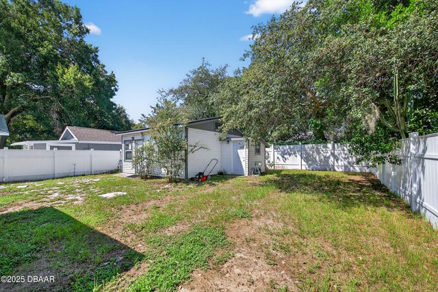 1318 San Jose Boulevard, Daytona Beach, FL 32117