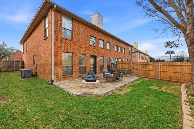 1214 W Hudgins, Grapevine, TX 76051