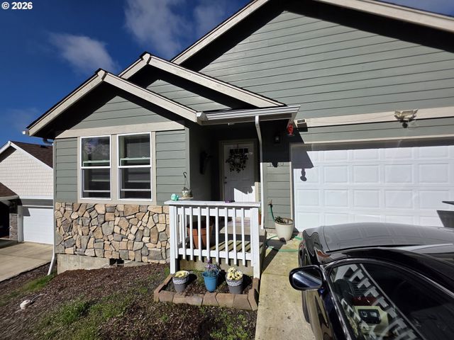 1660 Ne ALAMEDA Ave, Roseburg, OR 97470