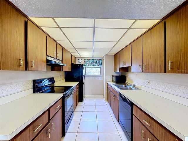 19807 GULF BOULEVARD 122, Indian Shores, FL 33785