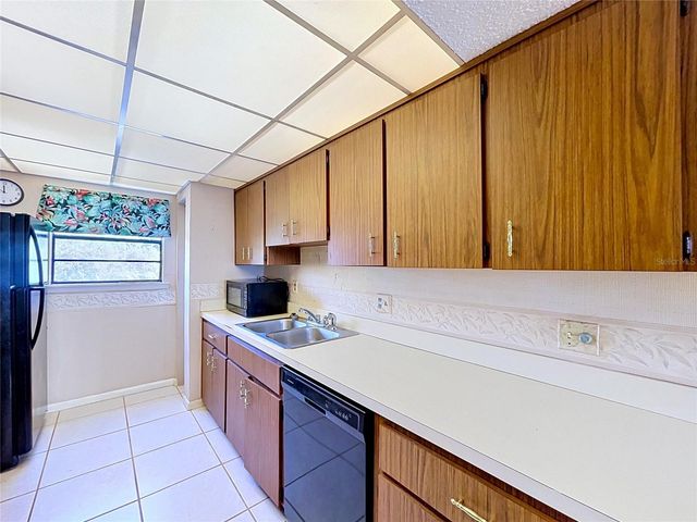 19807 GULF BOULEVARD 122, Indian Shores, FL 33785