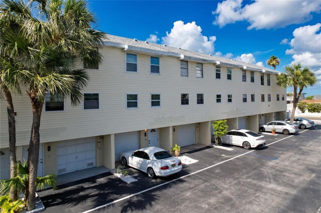 19807 GULF BOULEVARD 122, Indian Shores, FL 33785