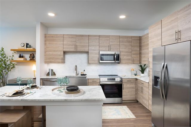 9302 Fry Rd A1Y1317, Cypress, TX 77433