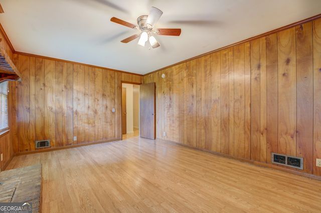 1830 Francis Road SW, Conyers, GA 30094