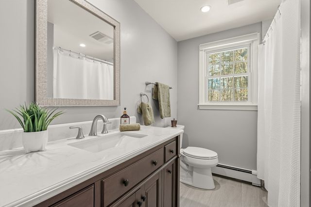 62 Wildwood Dr, Bedford, MA 01730