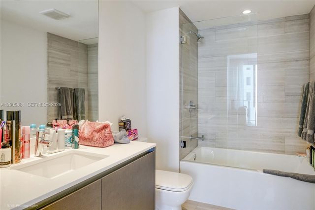 1451 Brickell Ave 1203, Miami, FL 33131
