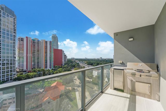 1451 Brickell Ave 1203, Miami, FL 33131