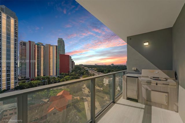 1451 Brickell Ave 1203, Miami, FL 33131