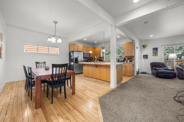 3144 NE Monte Vista Lane, Bend, OR 97701