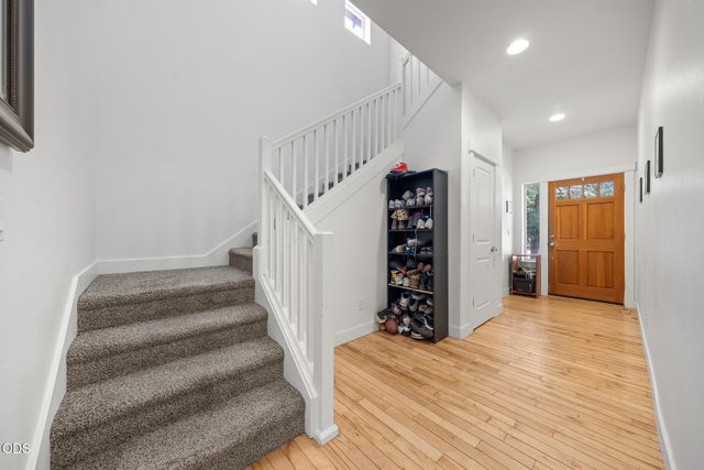 3144 NE Monte Vista Lane, Bend, OR 97701