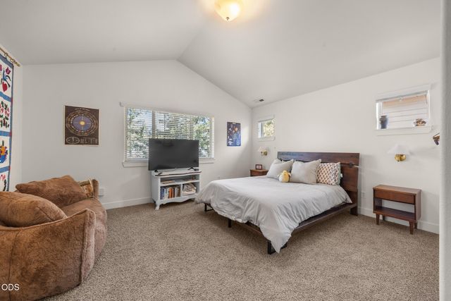 3144 NE Monte Vista Lane, Bend, OR 97701
