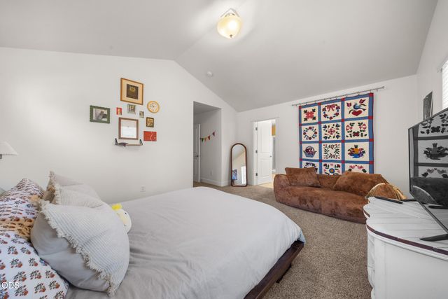3144 NE Monte Vista Lane, Bend, OR 97701