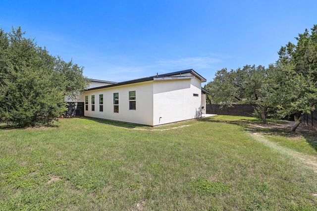 3002 Norton Ave, Lago Vista, TX 78645