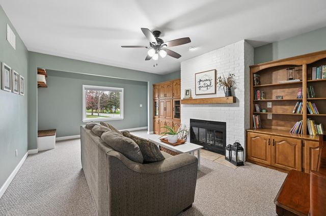 2066 Anna Street, Schererville, IN 46375