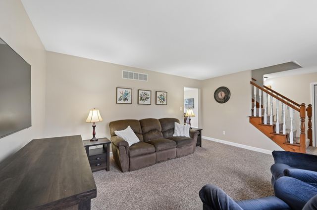 2066 Anna Street, Schererville, IN 46375