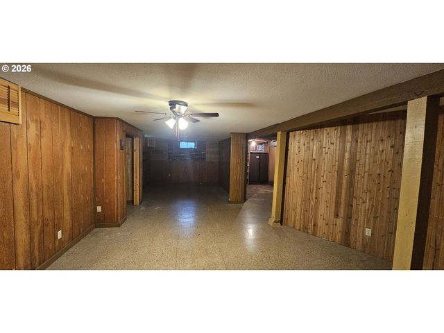 2919 Se 175TH Pl, Portland, OR 97236