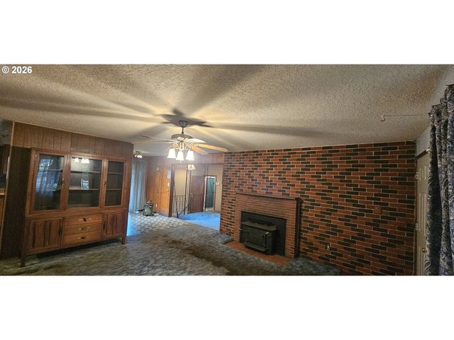 2919 Se 175TH Pl, Portland, OR 97236