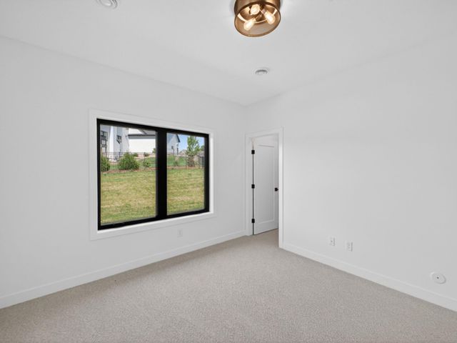 1547 Shannon Oaks Boulevard NE, Rochester, MN 55906