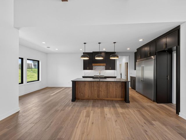 1547 Shannon Oaks Boulevard NE, Rochester, MN 55906