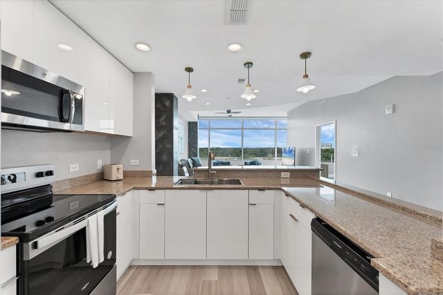 525 E JACKSON STREET 705, Orlando, FL 32801