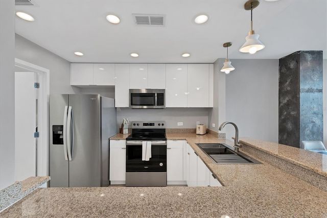 525 E JACKSON STREET 705, Orlando, FL 32801