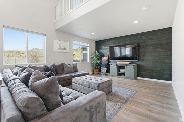 1140 W CANTLE DR, Bluffdale, UT 84065