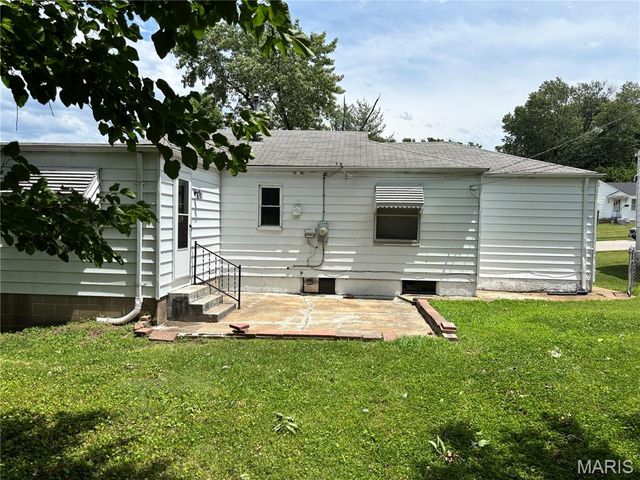 10235 Cabot Drive, Bellefontaine Nghbrs, MO 63137