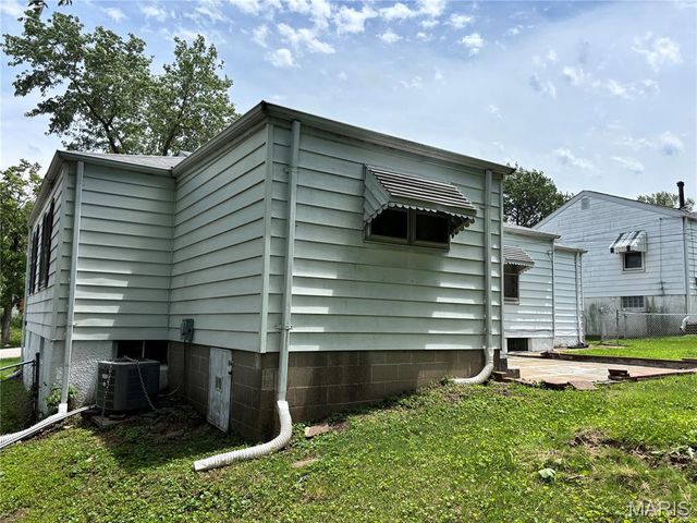 10235 Cabot Drive, Bellefontaine Nghbrs, MO 63137