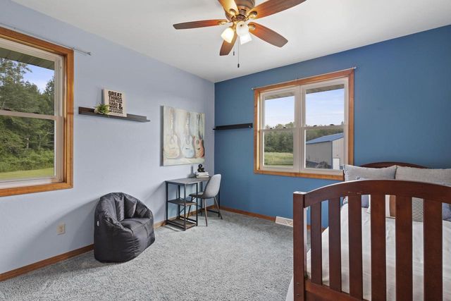 8464 COUNTY ROAD S, Pulaski, WI 54162