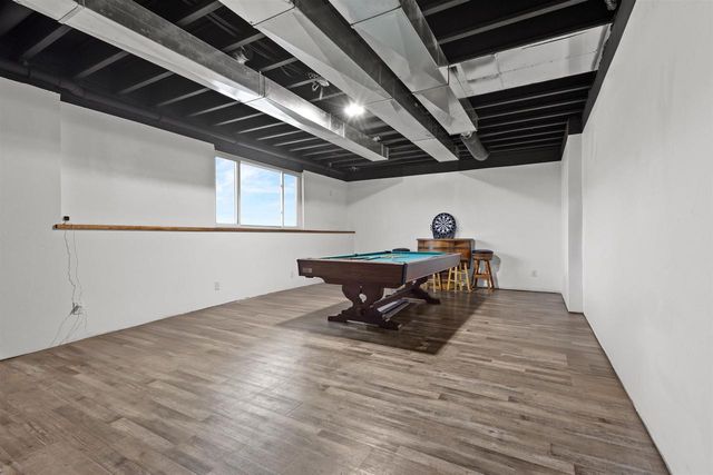 8464 COUNTY ROAD S, Pulaski, WI 54162