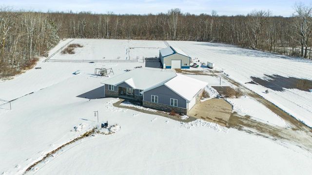 8464 COUNTY ROAD S, Pulaski, WI 54162
