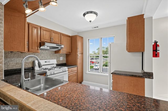 726 SEDGEWICK CT, Sewell, NJ 08080