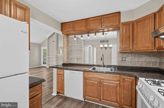 726 SEDGEWICK CT, Sewell, NJ 08080