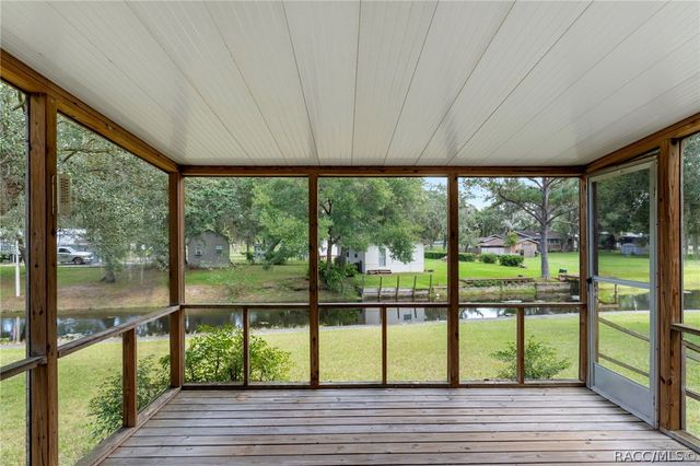 2011 N Twig Point, Inverness, FL 34453