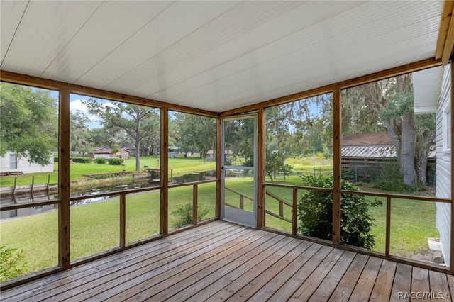 2011 N Twig Point, Inverness, FL 34453