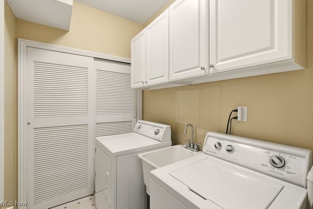 5096 Andover Circle, Stow, OH 44224