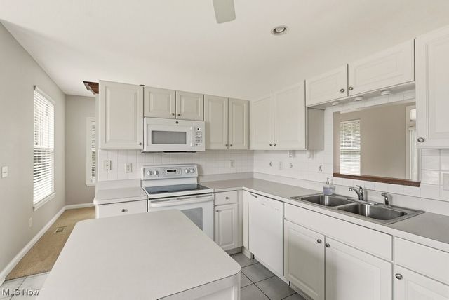 5096 Andover Circle, Stow, OH 44224