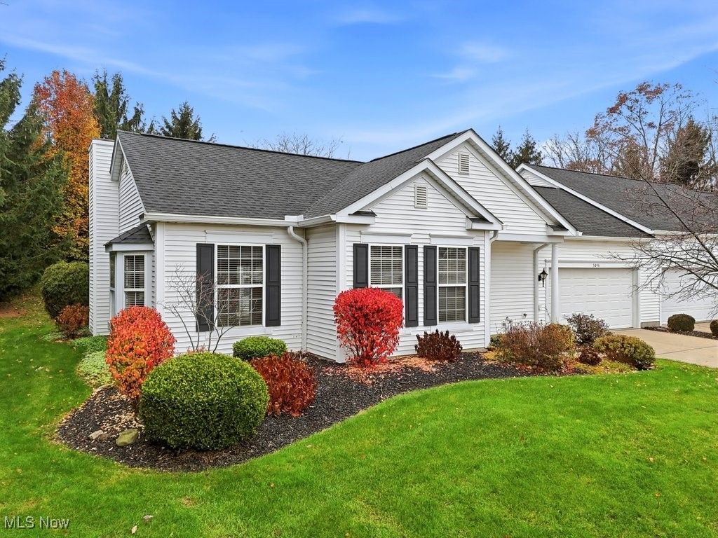 5096 Andover Circle, Stow, OH 44224