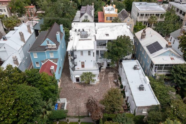 35 Society Street E, Charleston, SC 29401