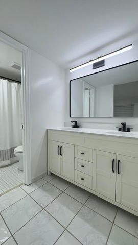 20015 NE 3RD Court 1, Miami, FL 33179