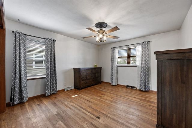 109 Evelyn Drive SW, Cedar Rapids, IA 52404