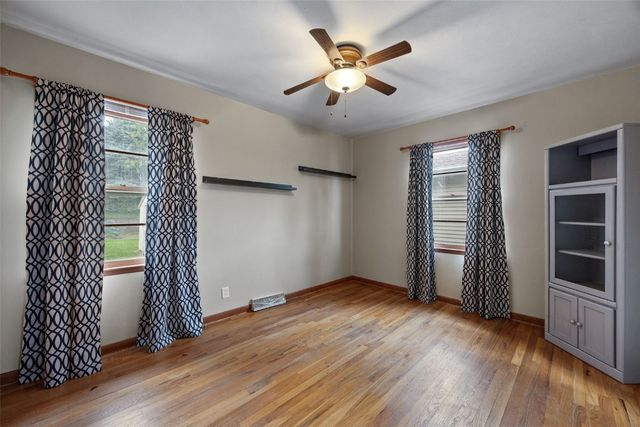 109 Evelyn Drive SW, Cedar Rapids, IA 52404