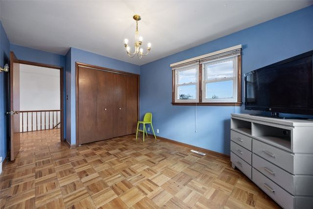 109 Evelyn Drive SW, Cedar Rapids, IA 52404