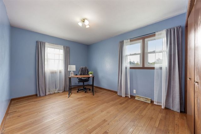 109 Evelyn Drive SW, Cedar Rapids, IA 52404