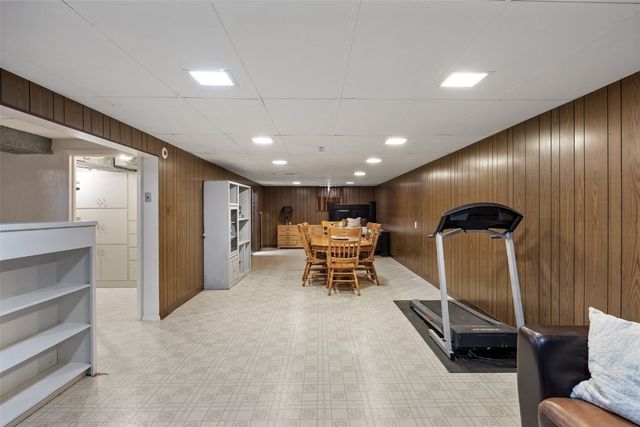 109 Evelyn Drive SW, Cedar Rapids, IA 52404