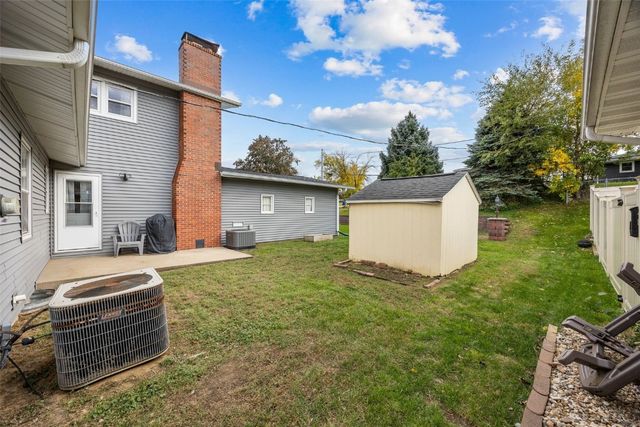 109 Evelyn Drive SW, Cedar Rapids, IA 52404