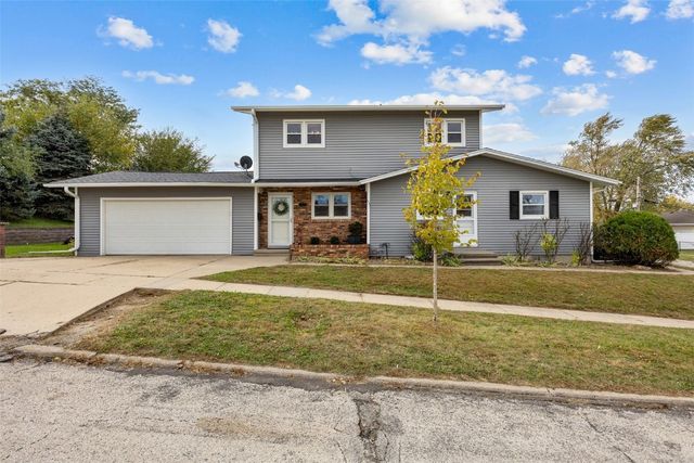 109 Evelyn Drive SW, Cedar Rapids, IA 52404