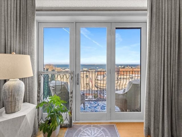 7 Russell Street 303, Plymouth, MA 02360