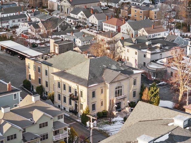 7 Russell Street 303, Plymouth, MA 02360