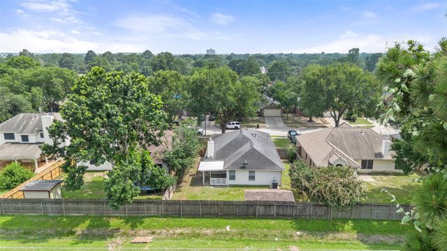9130 Reagan Meadow Court, Houston, TX 77064